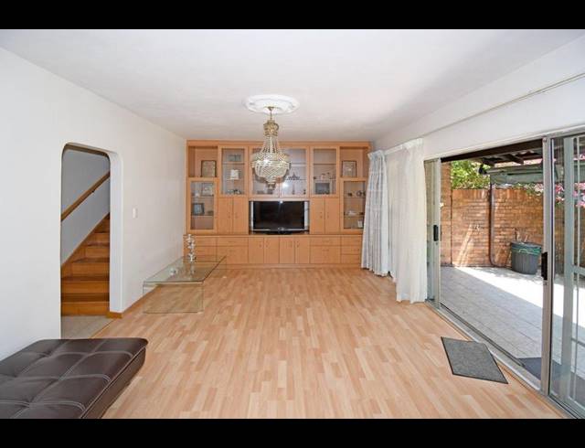 3 BEDROOM TOWNHOUSE FOR SALE IN RIVER CLUB